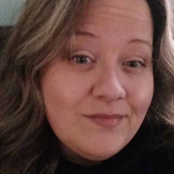 Meet your Posher, Jessica - Picture 1 of 1